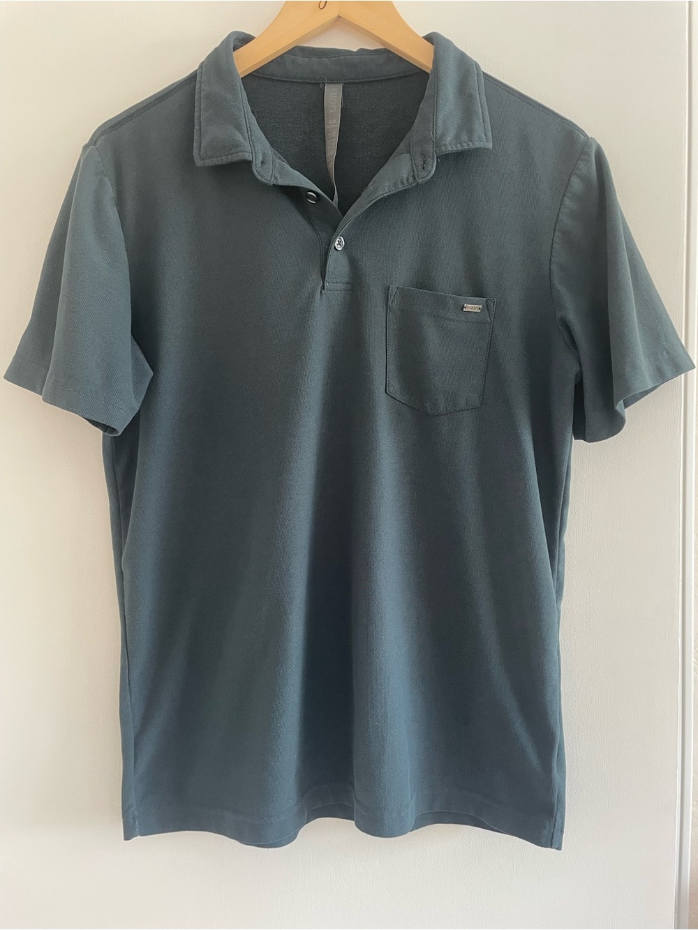 Vuori Slate Blue Chest-Pocket Polo